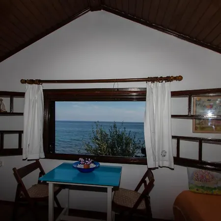 公寓 Beachfront Romantica Place *